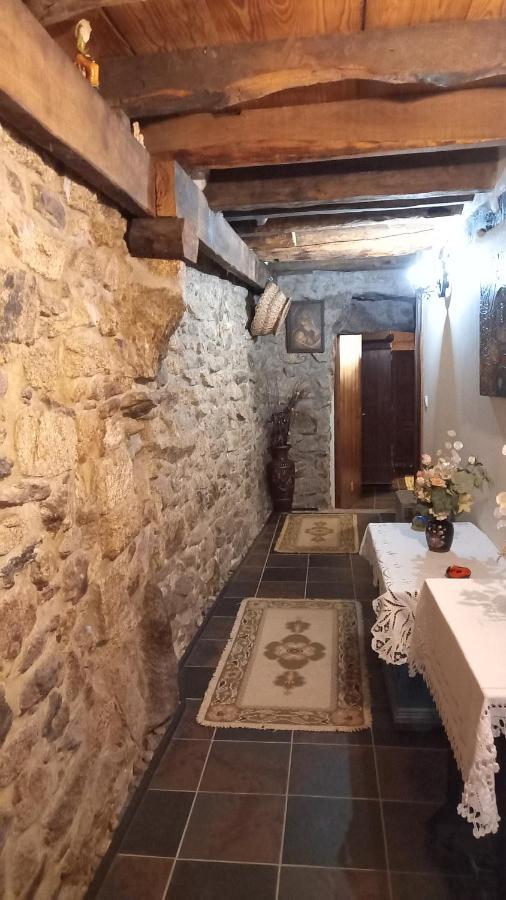 Stone House Ferienhaus